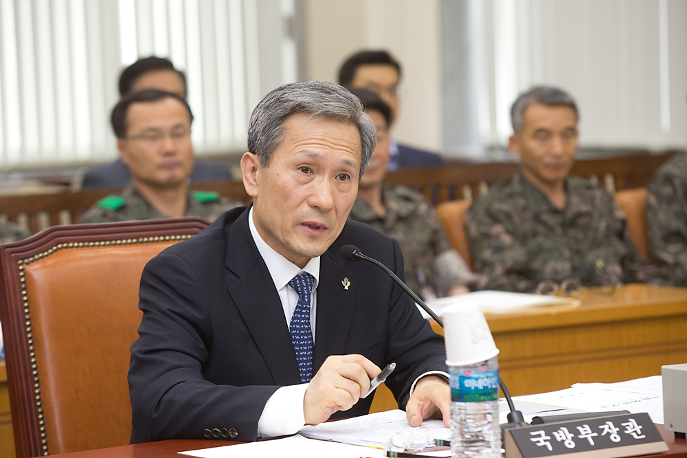 정치/정당/국회/상임위/국방위/22사단/무장탈영/