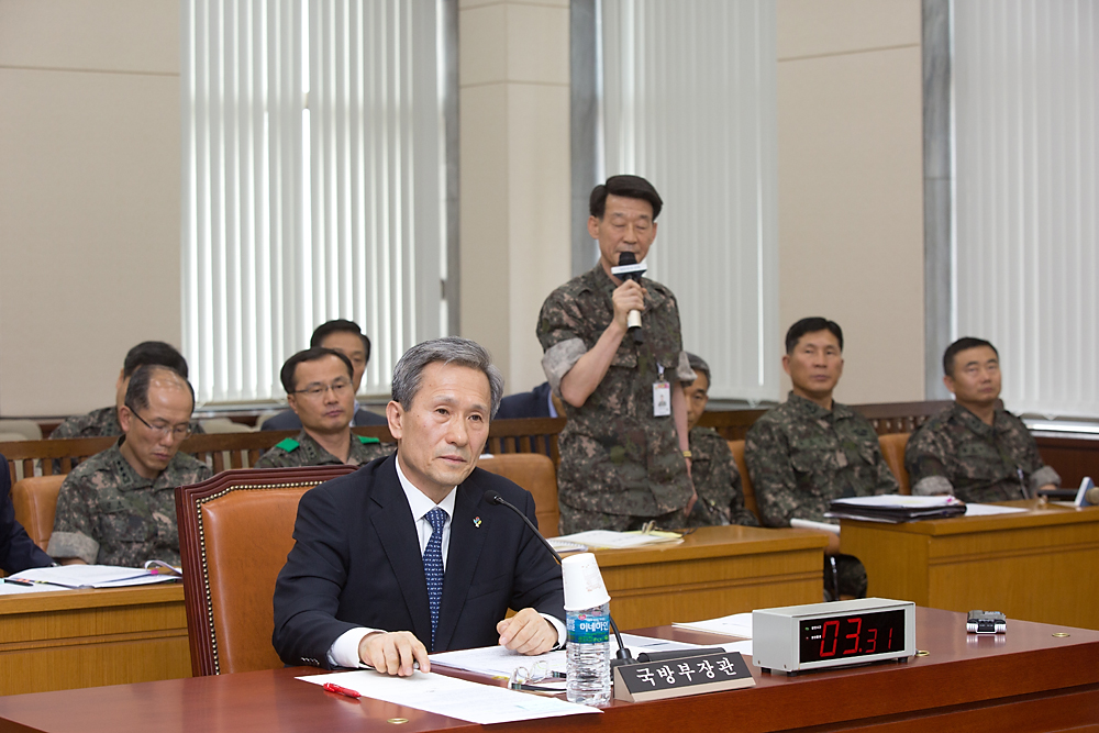 정치/정당/국회/상임위/국방위/22사단/무장탈영/