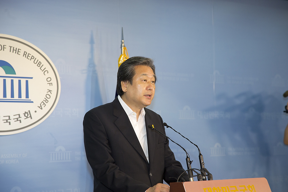 정치/정당/새누리당/김무성 기자회견