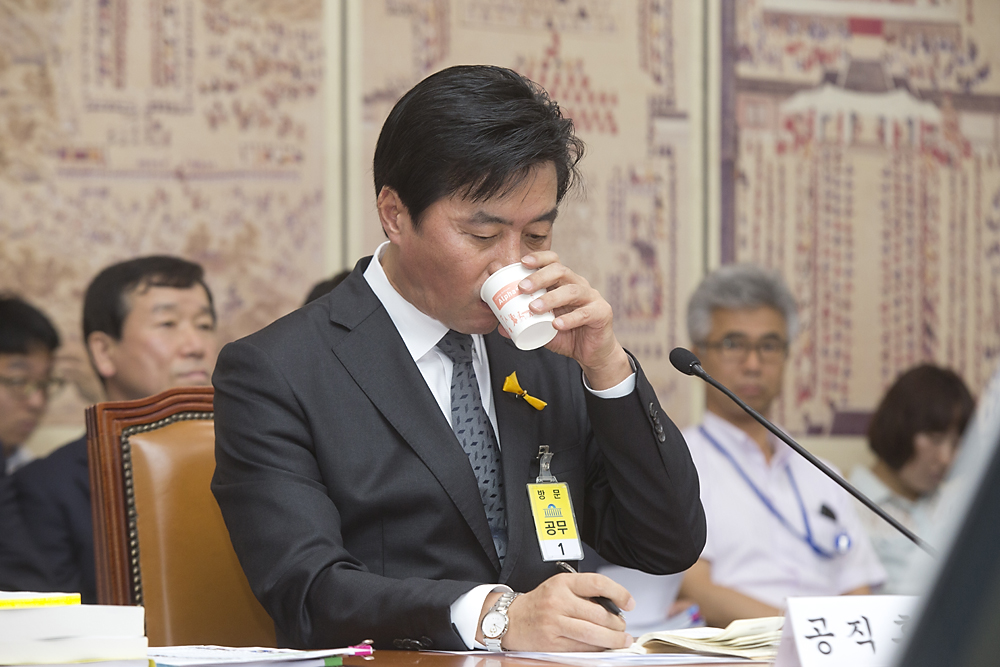 정치/국회/상임위/교육문화체육관광위원회/교문