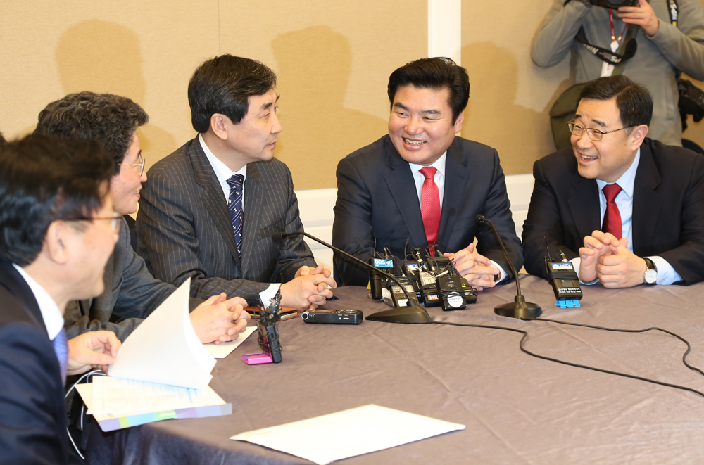 정치/국회/여야원내대표/원유철이종걸/원내대표