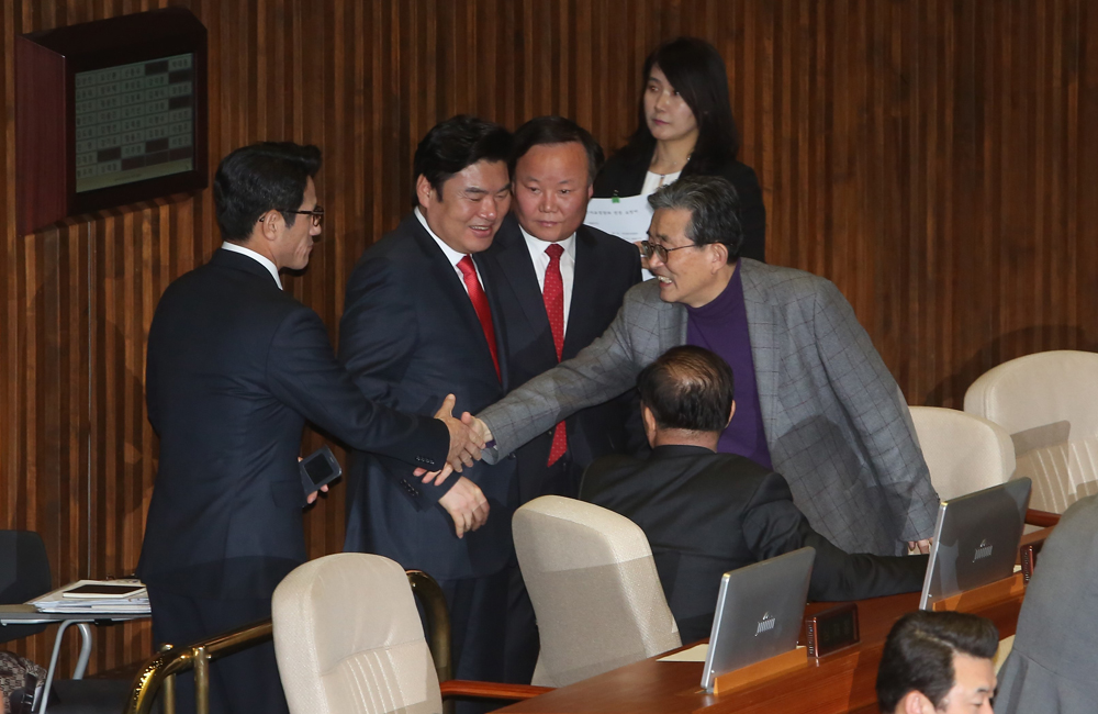 정치/국회/본회의장/의장직권상정/국회본회의/