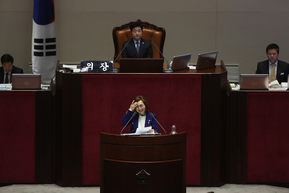 정치/국회/본회의장/필러버스터/은수미/무제한