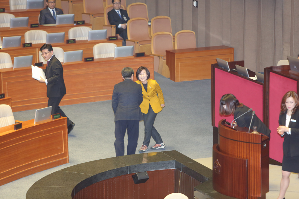 정치/국회/본회의장/필러버스터/무제한토론/김