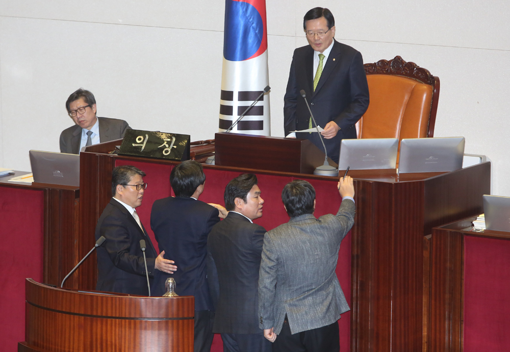 정치/국회/본회의/테러방지법통과/이종걸