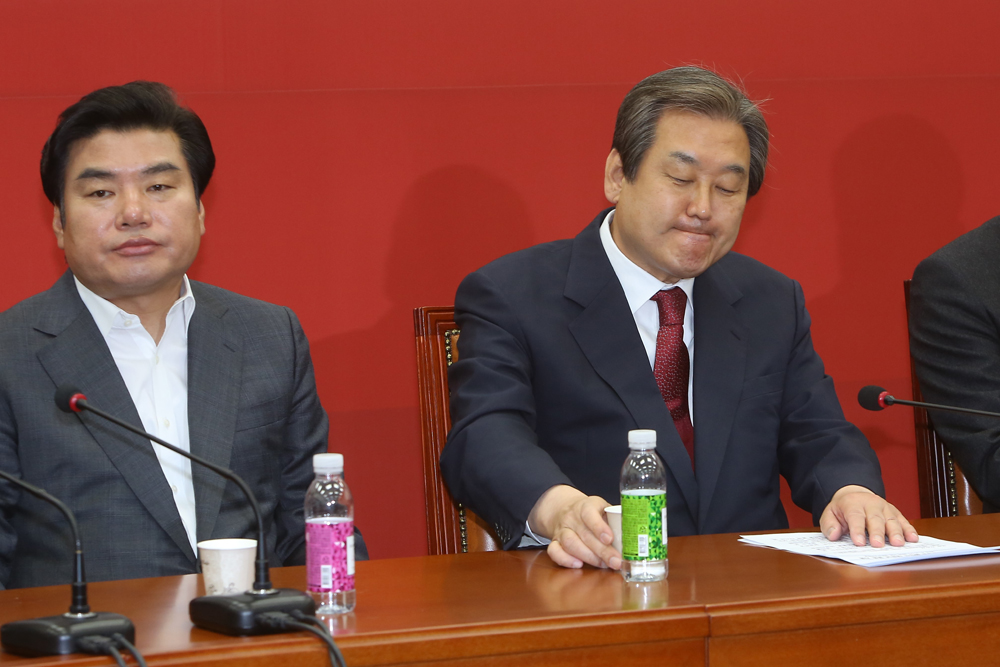 정치/새누리당/김무성사퇴/선대위해단식/