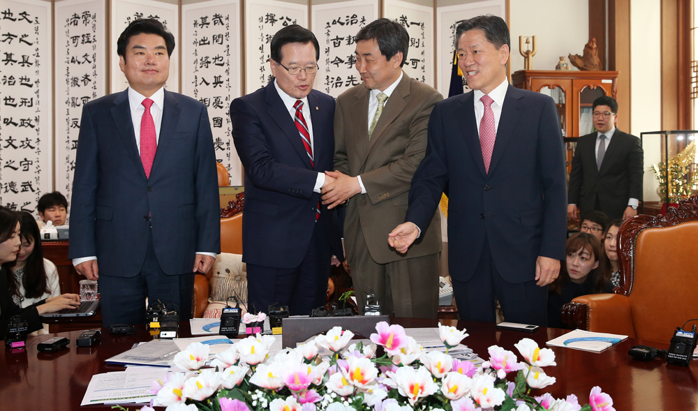 정치/국회/국회의장/3당원내대표/