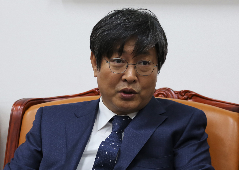 정치/국회/원내3당/원내수석부대표/조원진/유성