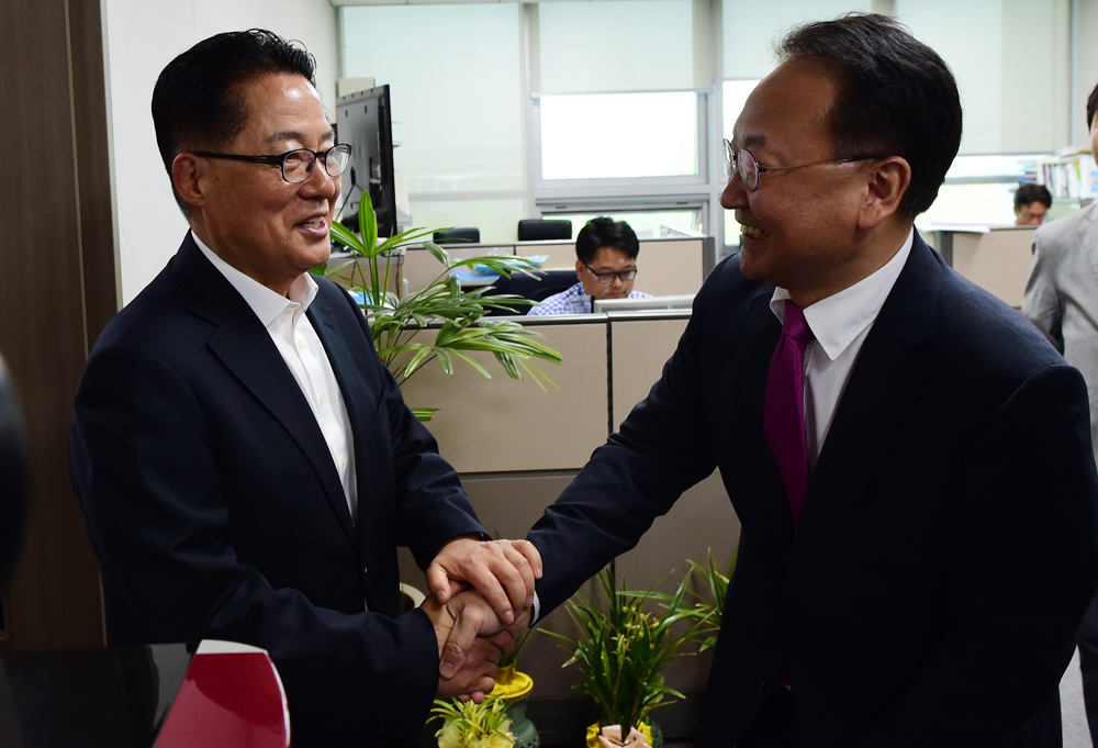 정치/국회/유일호/경제부총리/박지원/