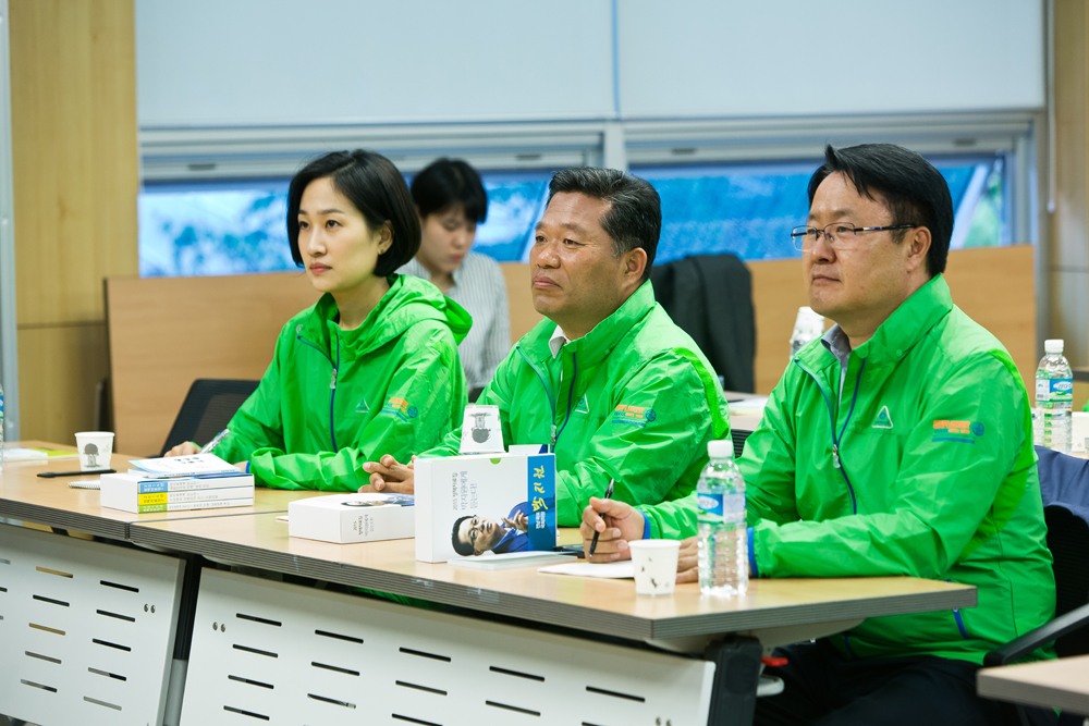 정치/국회/국회의사당/국회의원/정당/국민의당/