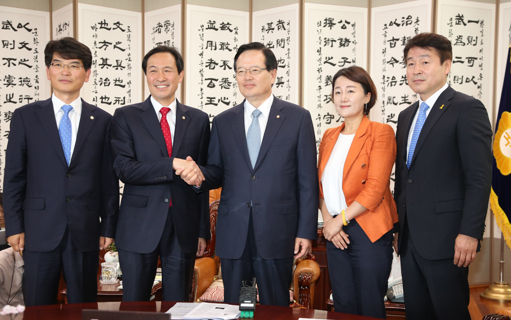 정치/국회/더민주당/더불어민주당/우상호원내대