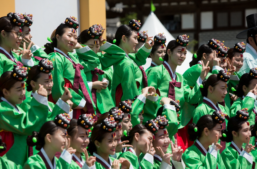 성년의 날 / 성년 / 성년의 날 행사 / 남산골 한옥