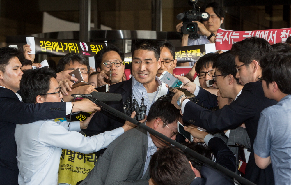 존 리,존 리 전 대표,옥시 존리,존리,신현우,옥시레킷벤키저