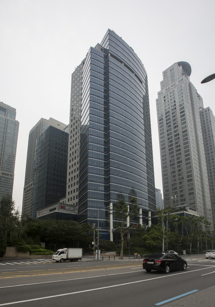 군인공제회관 / 군인공제회관 건물 전경 / 군인