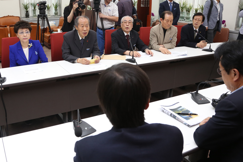 정치/국회/새누리당/정진석/가덕도공항/김해공