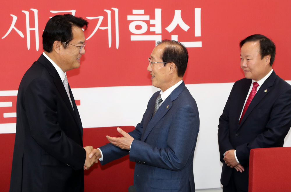 정치/국회/이원종/정진석