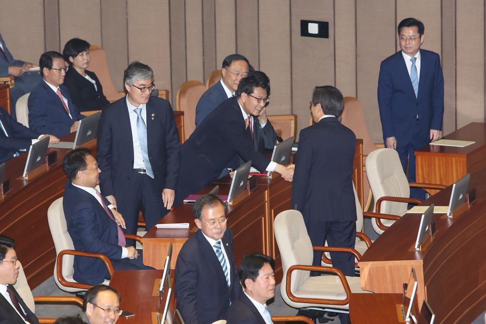 정치/국회/본회의/교섭단체대표연설/윤상현