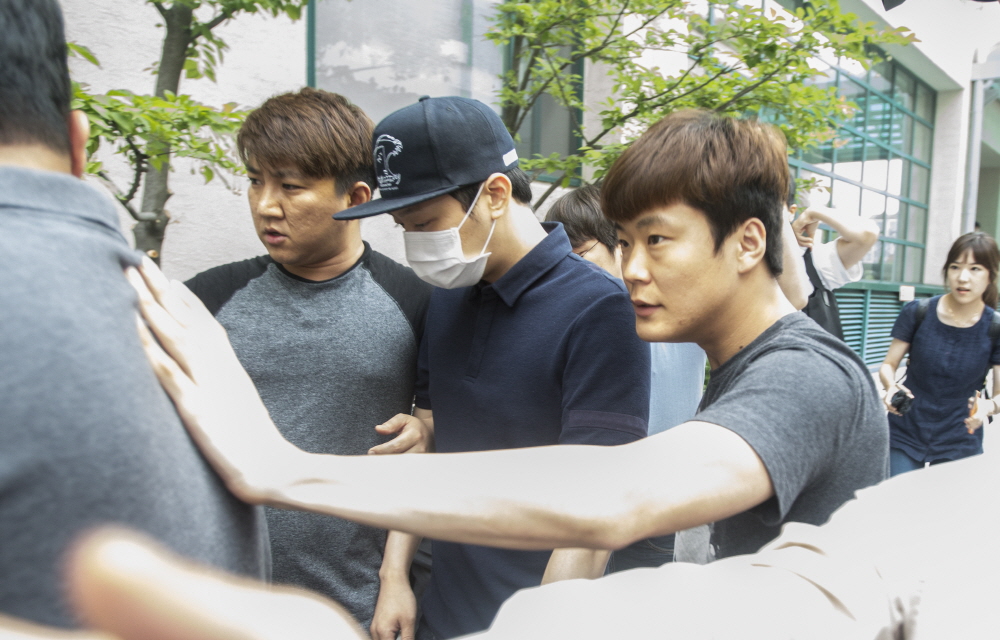 박유천 / 성폭행 혐의 / jyj박유천 / 박유천 퇴근