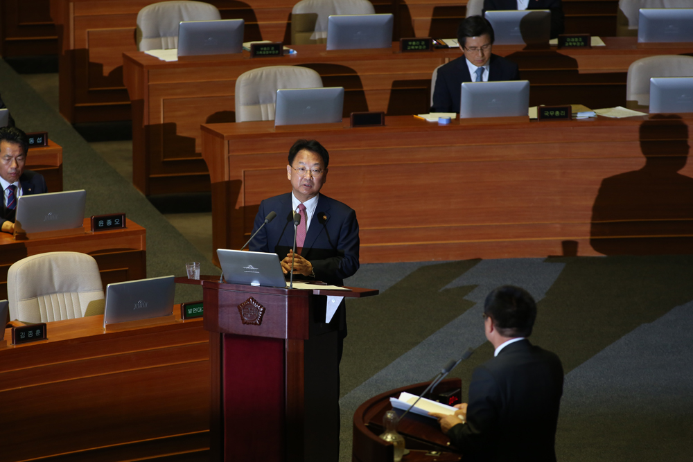 정치/국회/본회의/대정부질문/유일호