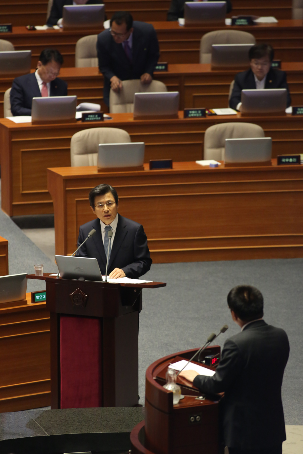 정치/국회/본회의/대정부질문/황교안