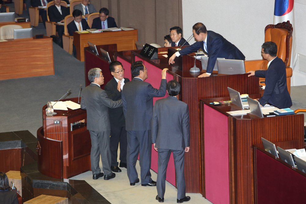 정치/국회/본회의/대정부질문/김동철/본회의정