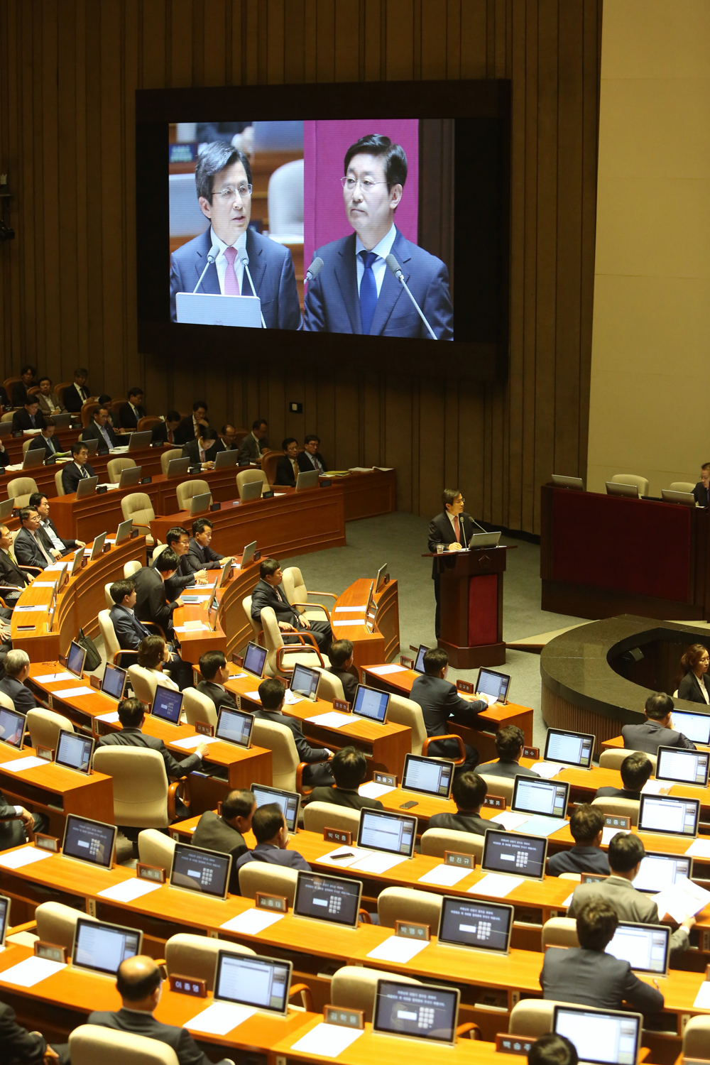 정치/국회/본회의/대정부질문/황교안/국무총리