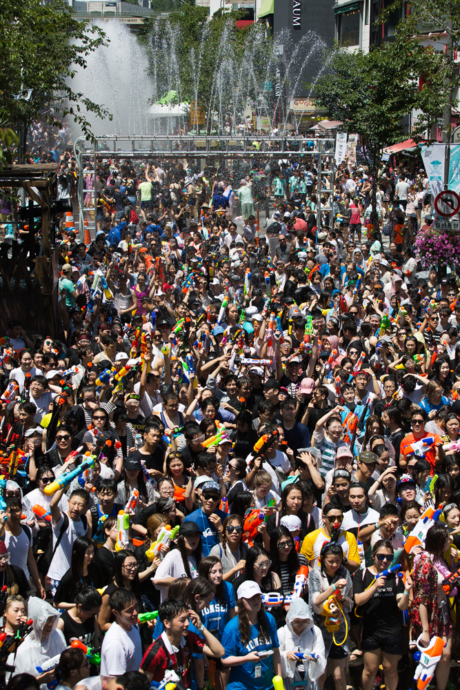 문화/축제/행사/물총축제/제4회신촌물총축제/신