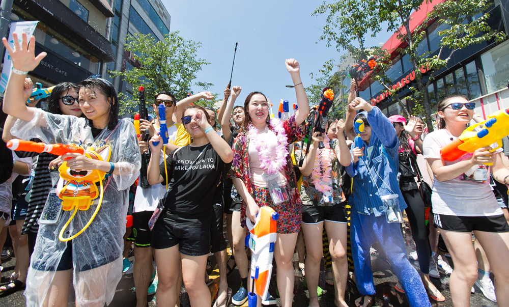 문화/축제/행사/물총축제/제4회신촌물총축제/신