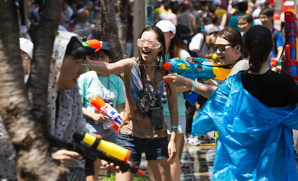 문화/축제/행사/물총축제/제4회신촌물총축제/신