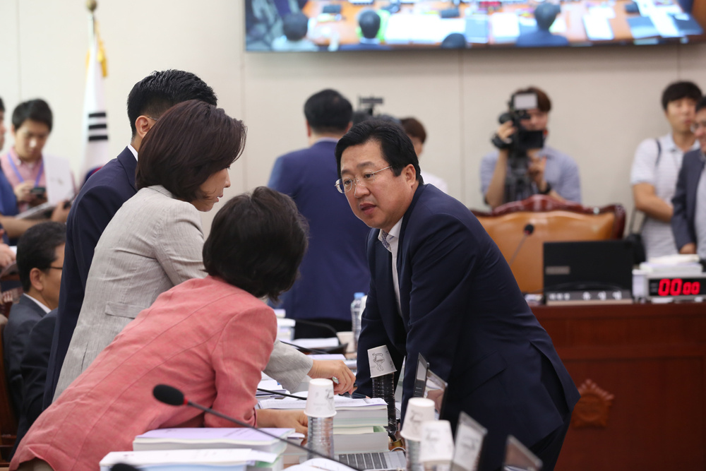 정치/국회/교육문화체육관광위원회/교육부장관