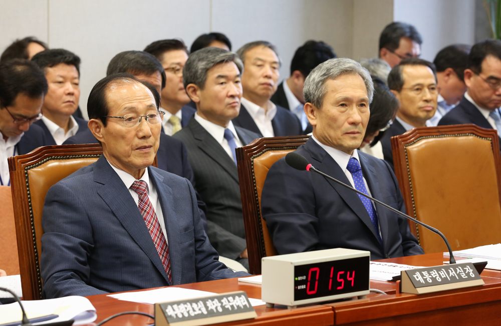 정치/국회/운영위원회/이원종/김관진