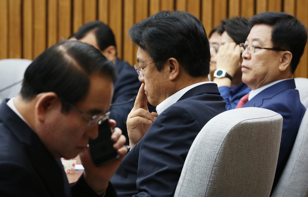 정치/국회/새누리당/정진석/원내대책회의