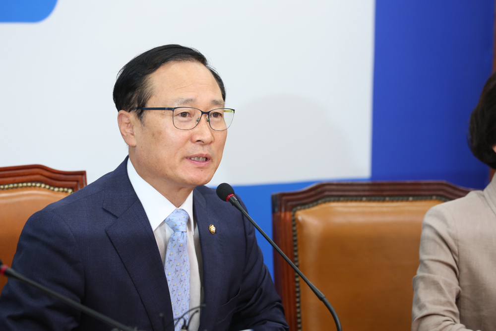 정치/국회/환경노동위원회/홍영표/