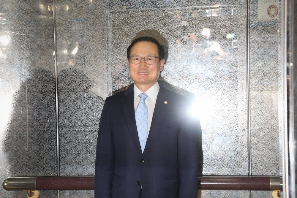 정치/국회/환경노동위원회/홍영표/