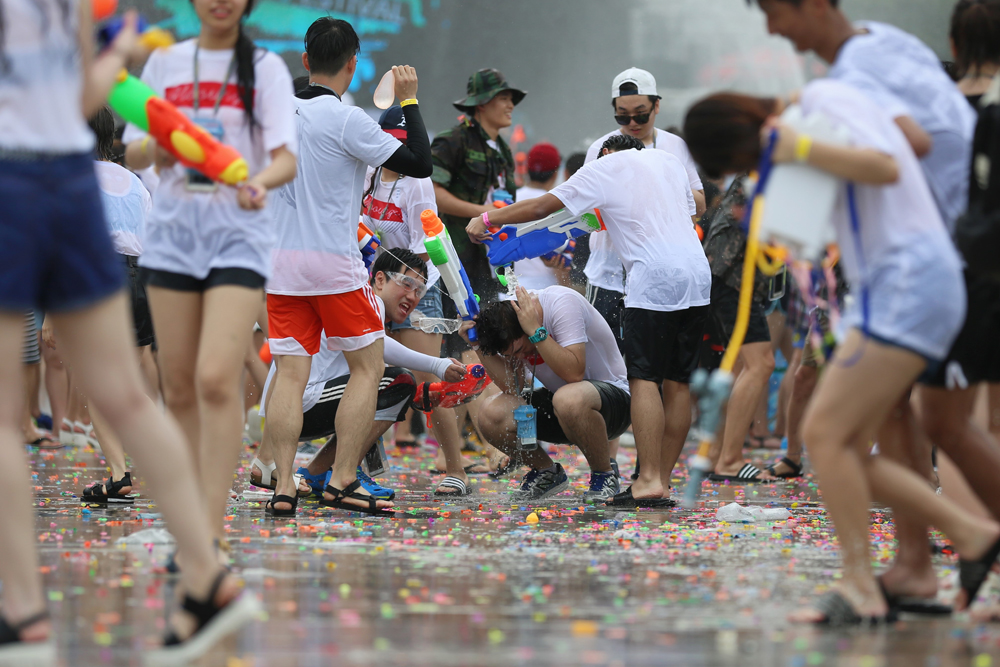 사회/한강물싸움축체/물총싸움/더위/