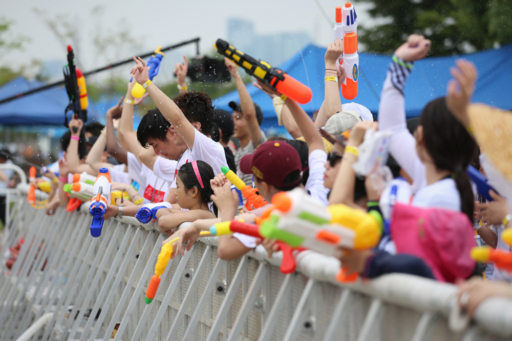 사회/한강물싸움축체/물총싸움/더위/