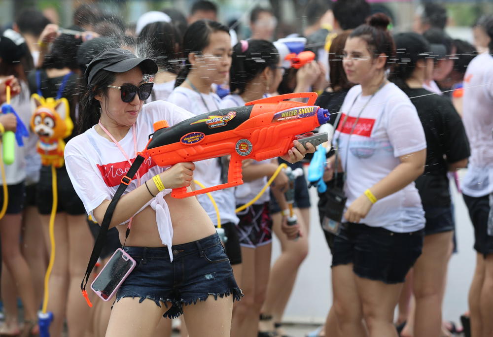 사회/한강물싸움축체/물총싸움/더위/