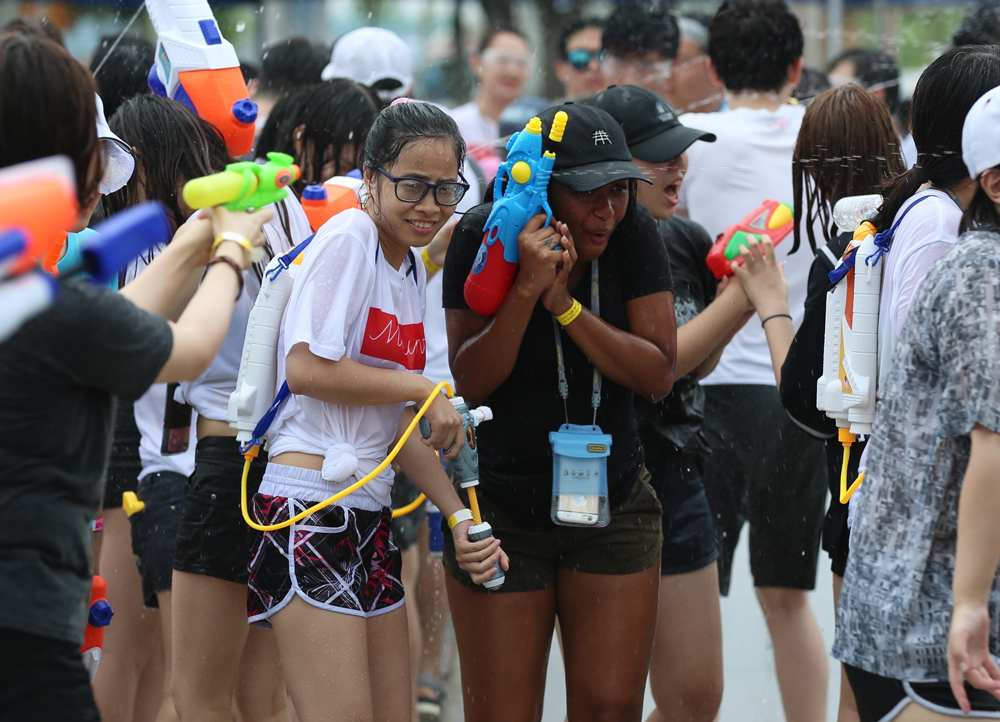 사회/한강물싸움축체/물총싸움/더위/