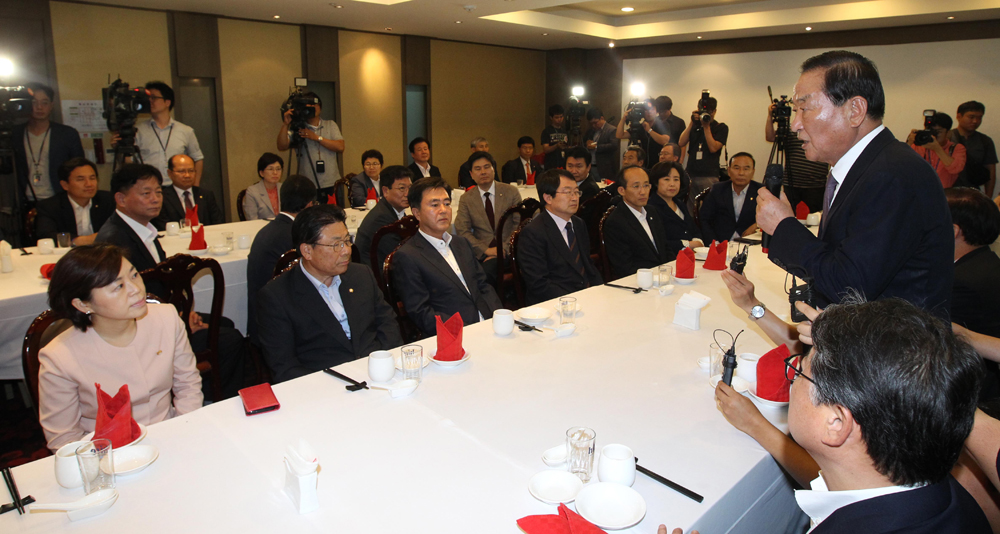 정치/새누리당/서청원/친박모임/