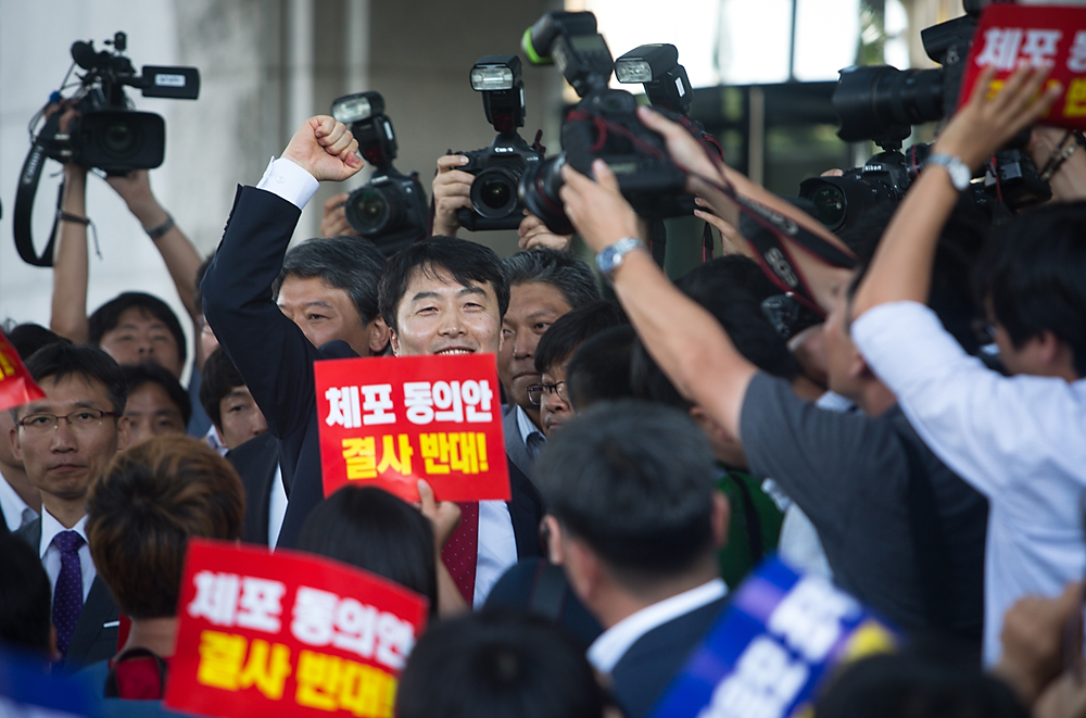 정치/국회/이석기체포동의안/이석기본회의/체포