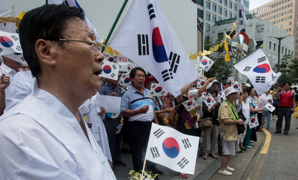 일제강점하유족회,광복절,815,주한일본대사관,아베신조,아베총리,아베,아베사죄,소녀상