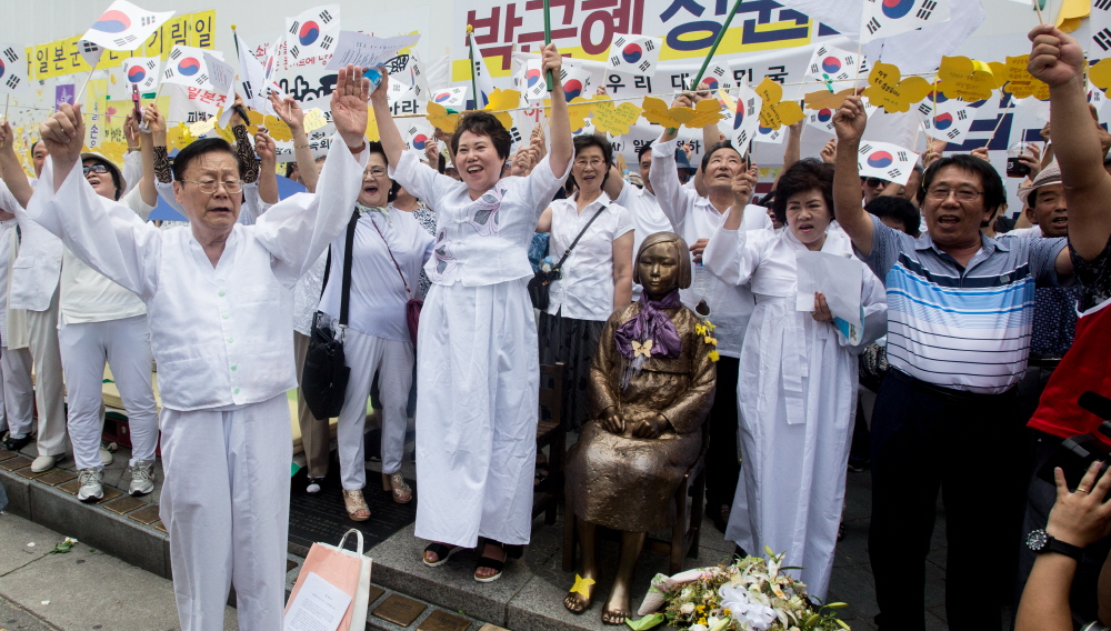 일제강점하유족회,광복절,815,주한일본대사관,아베신조,아베총리,아베,아베사죄,소녀상