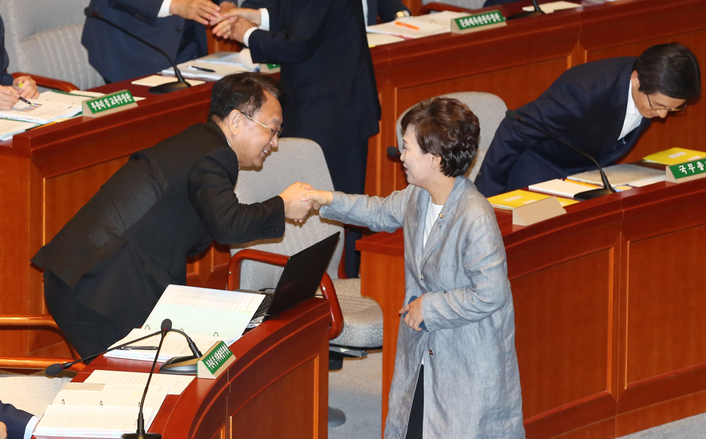 정치/국회/예산결산특별위원회 전체회의/유일호