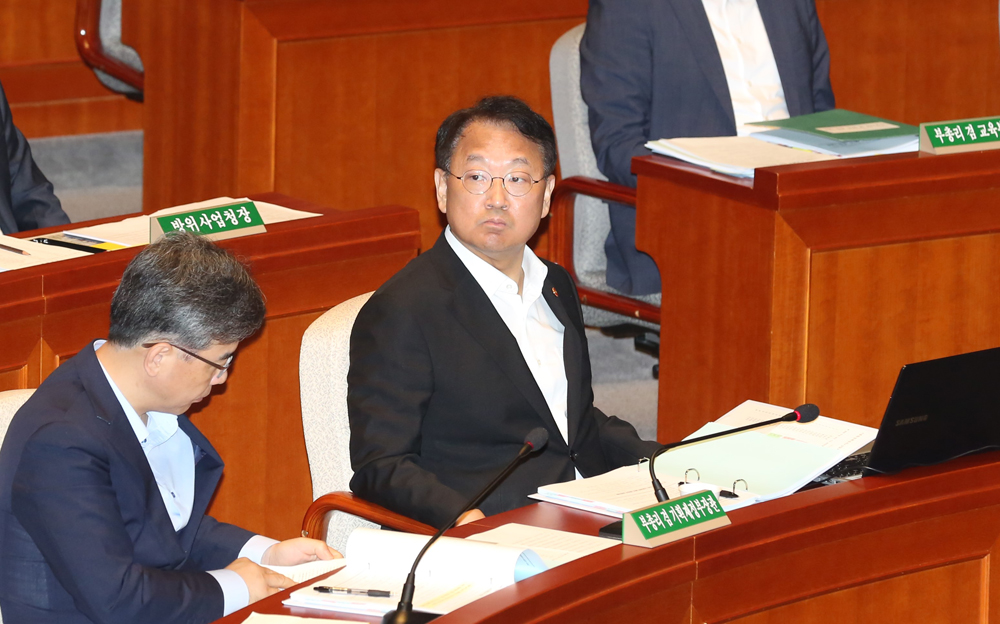 정치/국회/예산결산특별위원회 전체회의/유일호