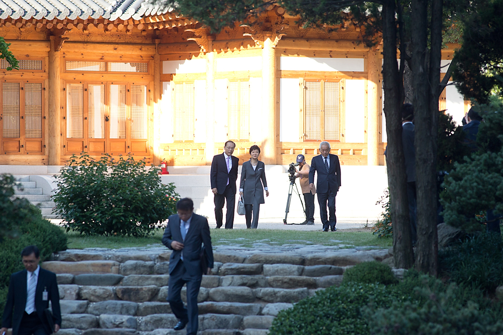 정치/정부/대통령/국회/여야회담/3자회담/박근혜