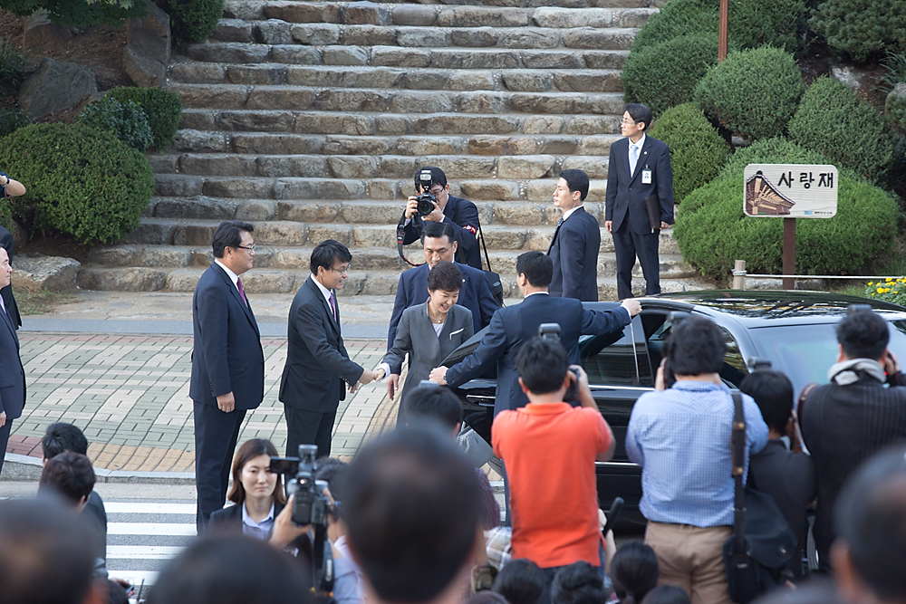 정치/정부/대통령/국회/여야회담/3자회담/박근혜