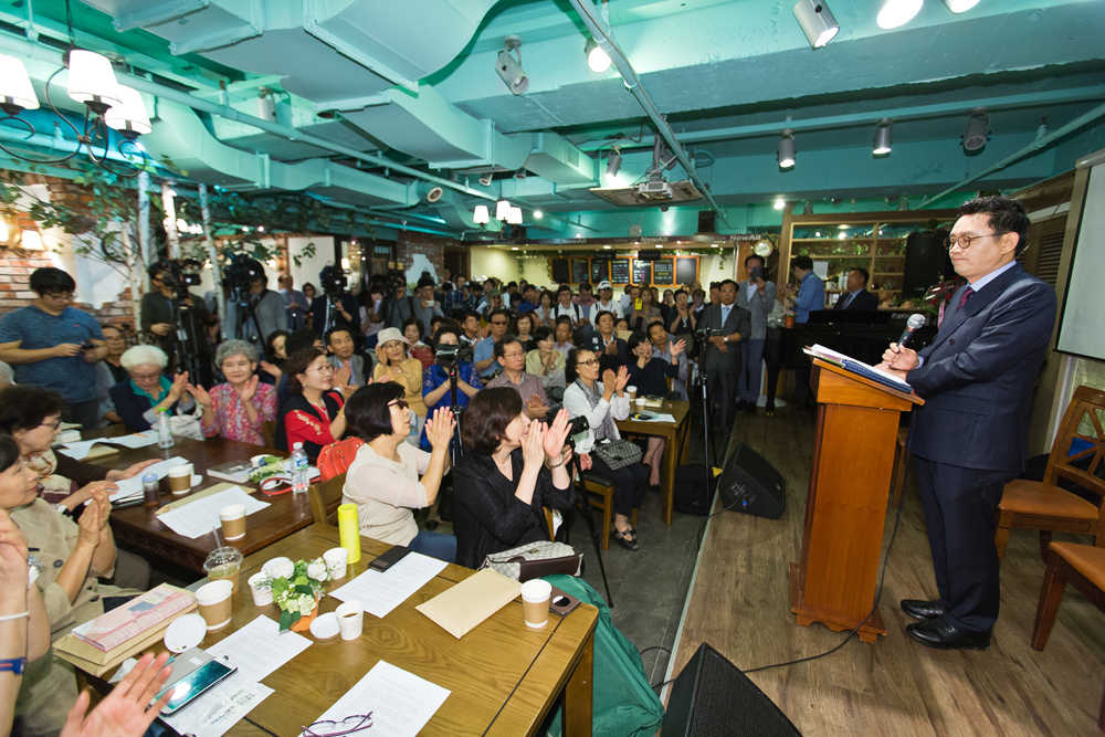 정치/인물/박근혜정부/청와대/청와대전대변인/