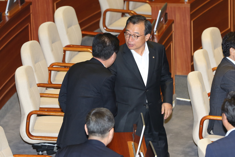 정치,국회,본회의,추미애,교섭단체대표연설,이정현