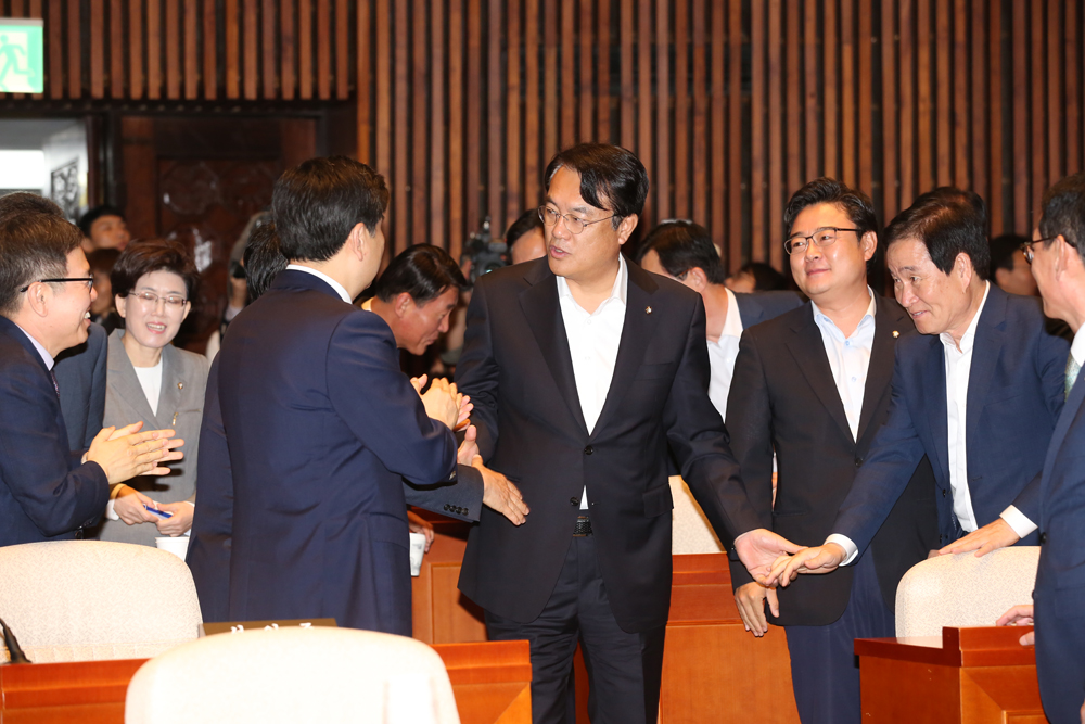 정치/국회/새누리당/의원총회/정진석