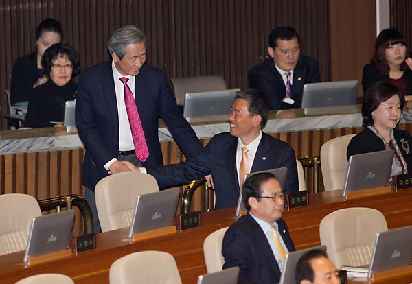 정치/국회/국회의원/본회의/본회의장/정몽준